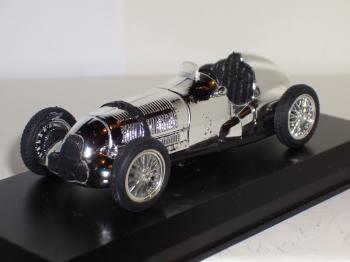 Mercedes W 125 1937 - Brumm scale 1:43